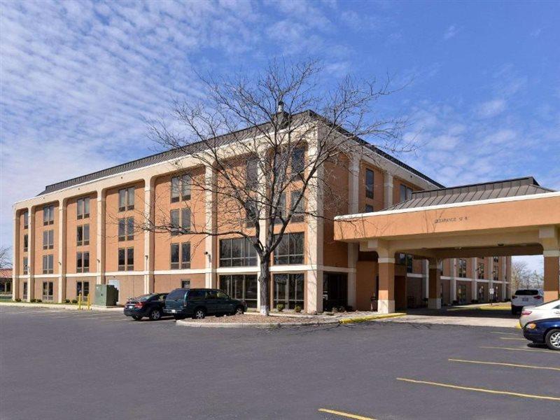 Quality Inn & Suites Matteson Near I-57 Екстер'єр фото