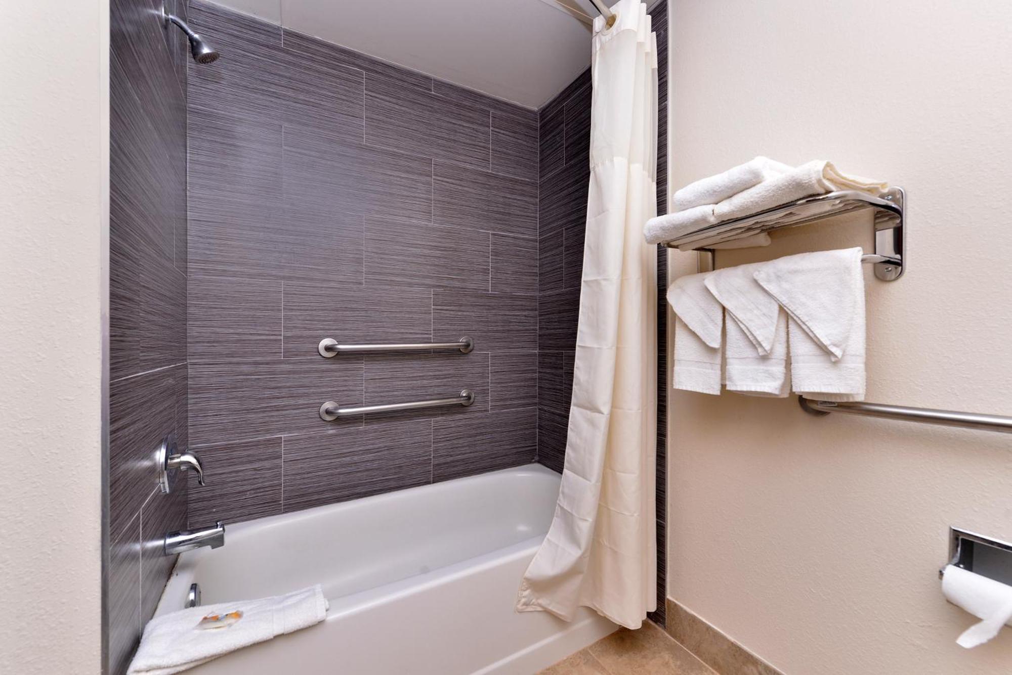 Quality Inn & Suites Matteson Near I-57 Екстер'єр фото
